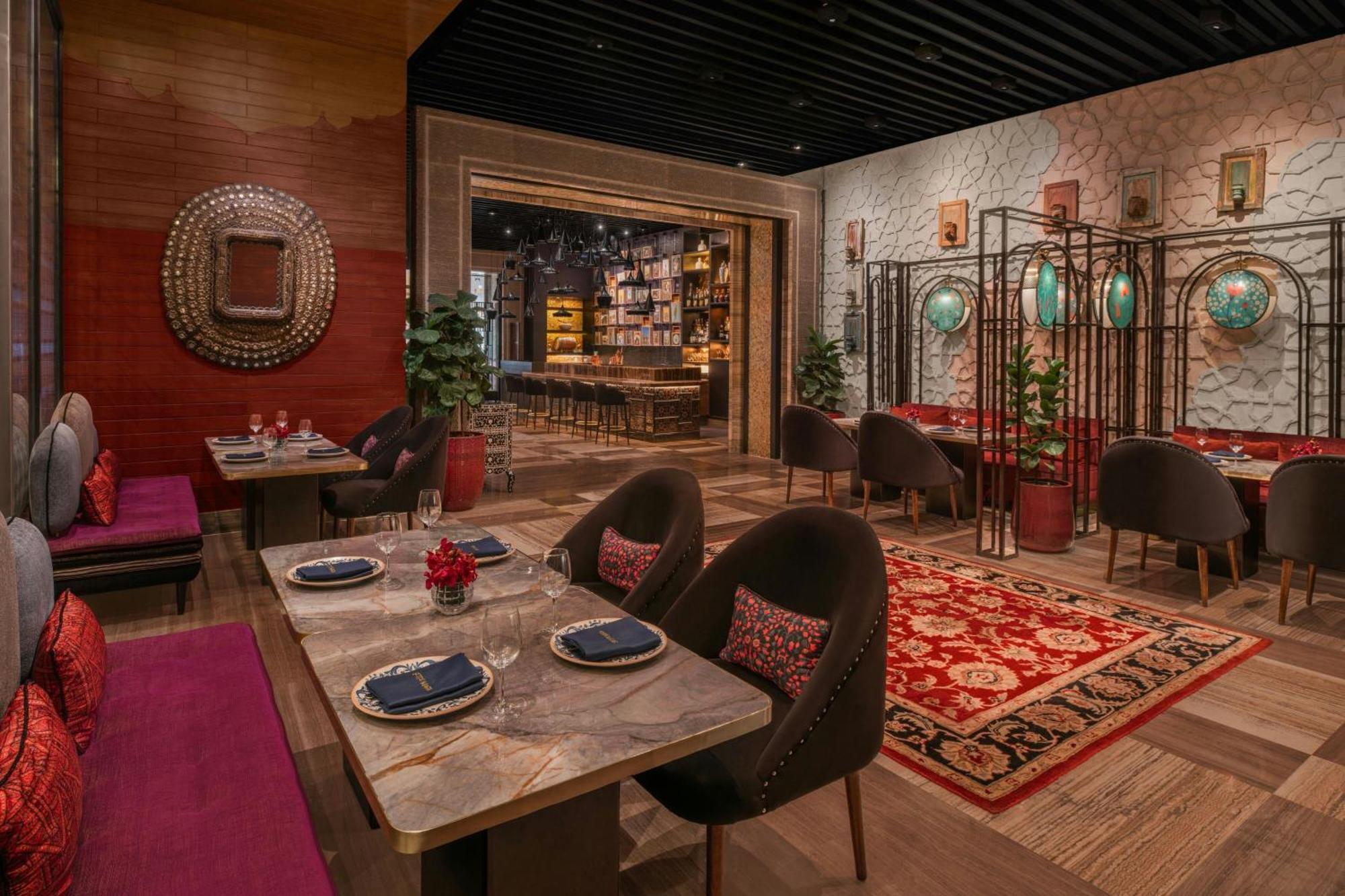 The St. Regis Mumbai Hotel Luaran gambar The interior of the restaurant